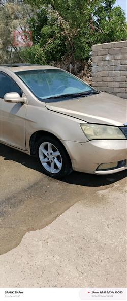 جیلی ئێم گراند EC7